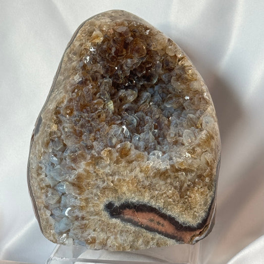 Citrine with Blue Points (Chalcedony) | Uruguay Cut Base